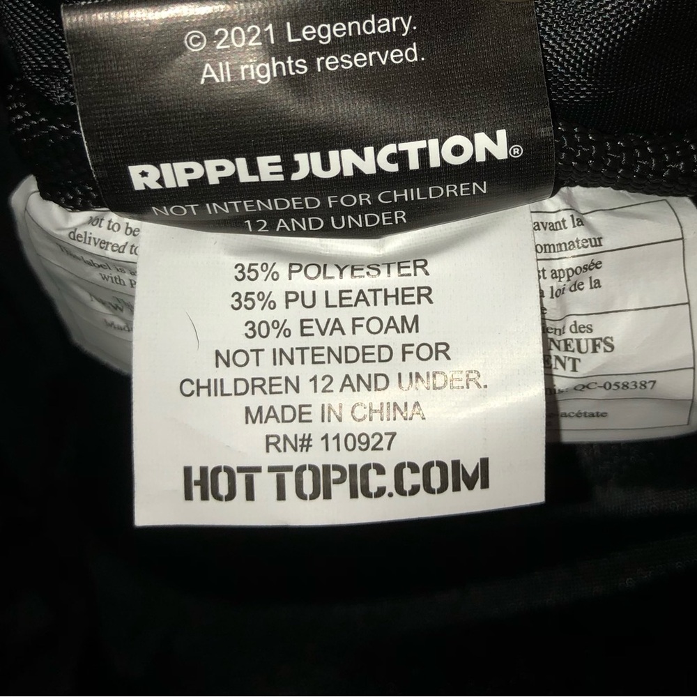 Hot Topic Ripple Junction Trick 'r Treat Mini Backpack - Picture 8 of 9